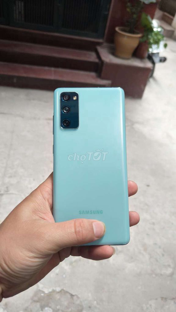 Samsung Galaxy S20 FE 256GB Xanh 98%. Mua bán Điện thoại tại Quận Đống Đa Hà Nội được đăng bởi Amz Store hình 1
