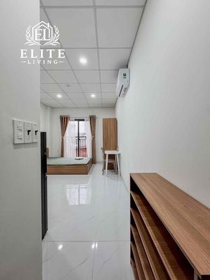 Sẵn phòng vào liền ngay Phạm Văn Đồng - đối diện CĐ Công Nghệ Tp.HCM
