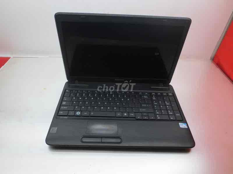 Laptop Toshiba Satellite Series i3/4GB/320GB