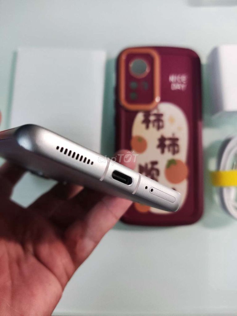 Xiaomi mi 12 đẹp keng 8/256Gb +  bộ zin 67w + ốp.. Mua bán Điện thoại tại Quận 7 Tp Hồ Chí Minh được đăng bởi Emart 86 hình 1
