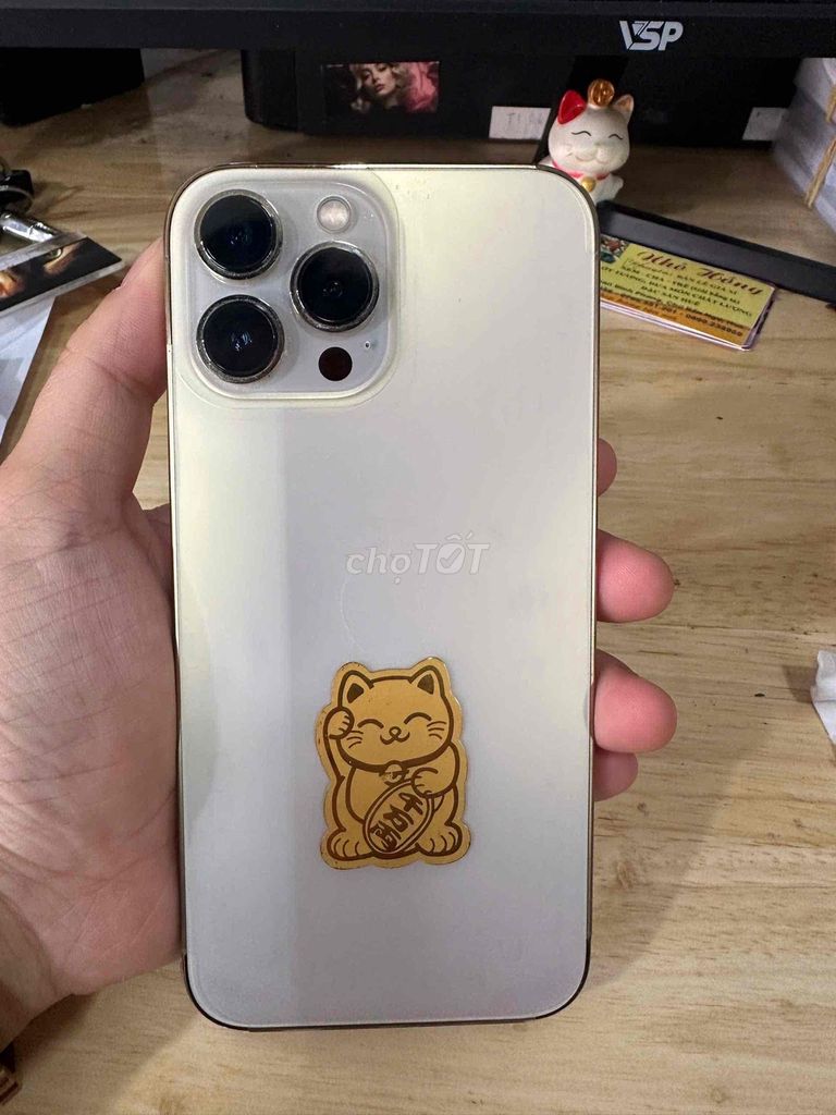 Apple iPhone 13 Pro Max Vàng. Mua bán Điện thoại tại Thành phố Huế Thừa Thiên Huế được đăng bởi Duy Hoàng hình 1
