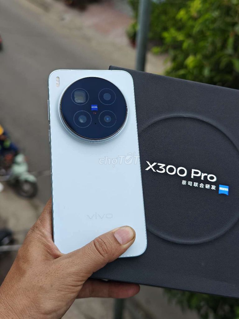 Vivo X300 Pro màu xanh 12/256G keng sạc ít lần. Mua bán Điện thoại tại Quận 6 Tp Hồ Chí Minh được đăng bởi Đức Ty hình 1
