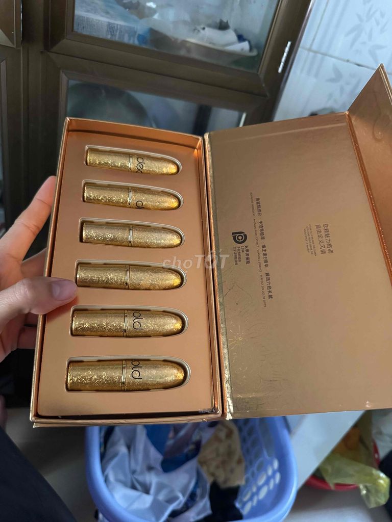 Son môi Deold màu Vàng. Mua bán Phụ kiện thời trang khác tại Quận Gò Vấp Tp Hồ Chí Minh được đăng bởi jenny  hình 1