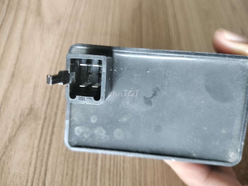 Thanh Lý Con IC Fu Neo Chính Hãng  Honda. Mua bán Phụ tùng xe tại Huyện Mang Thít Vĩnh Long được đăng bởi TRẦN HOÀNG NAM hình 3