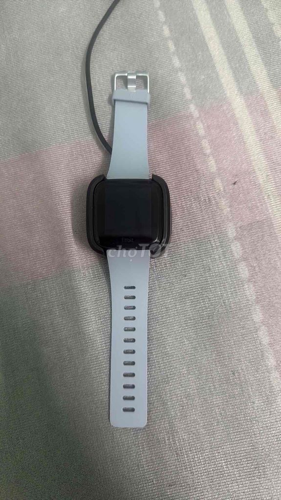 Fitbit Versa Đã Sử Dụng - Đồng Hồ Thông Minh. Mua bán Thiết bị đeo thông minh tại Quận Hải Châu Đà Nẵng được đăng bởi lâm hùng hình 1