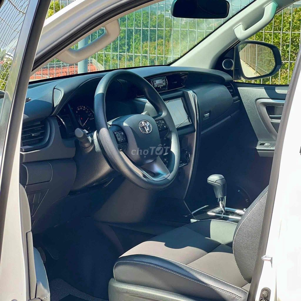 Toyota Fortuner 2.4L AT 2025 - 1tỷ 016. Mua bán Ô tô tại Quận 12 Tp Hồ Chí Minh được đăng bởi Nguyễn Hoàng Thái Phương hình 6