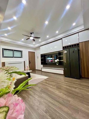 2,5 TỶ CÓ NGAY NHÀ ĐẸP ĐỊNH CÔNG Ô TÔ ĐỖ CỬA NGÕ THÔNG CÁC NGẢ