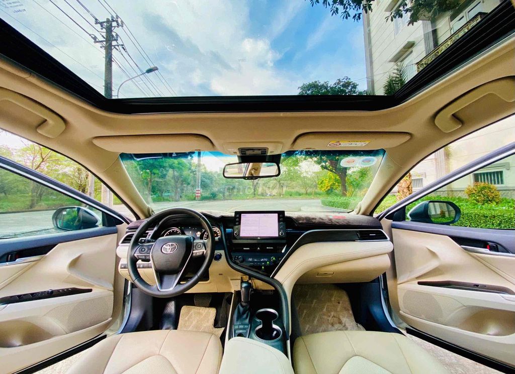Camry 2022 2.0Q Biển SG 1 Chủ Odo 19.000km Cực Đẹp. Mua bán Ô tô tại Thành phố Dĩ An Bình Dương được đăng bởi Trương Công Lý hình 11