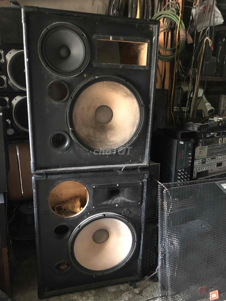 loa jbl 838 bát 50 Mỹ sịn Rin đẹp kêu hay. Mua bán Tivi, Âm thanh tại Quận Hà Đông Hà Nội được đăng bởi kiêm đồ cổ hình 3