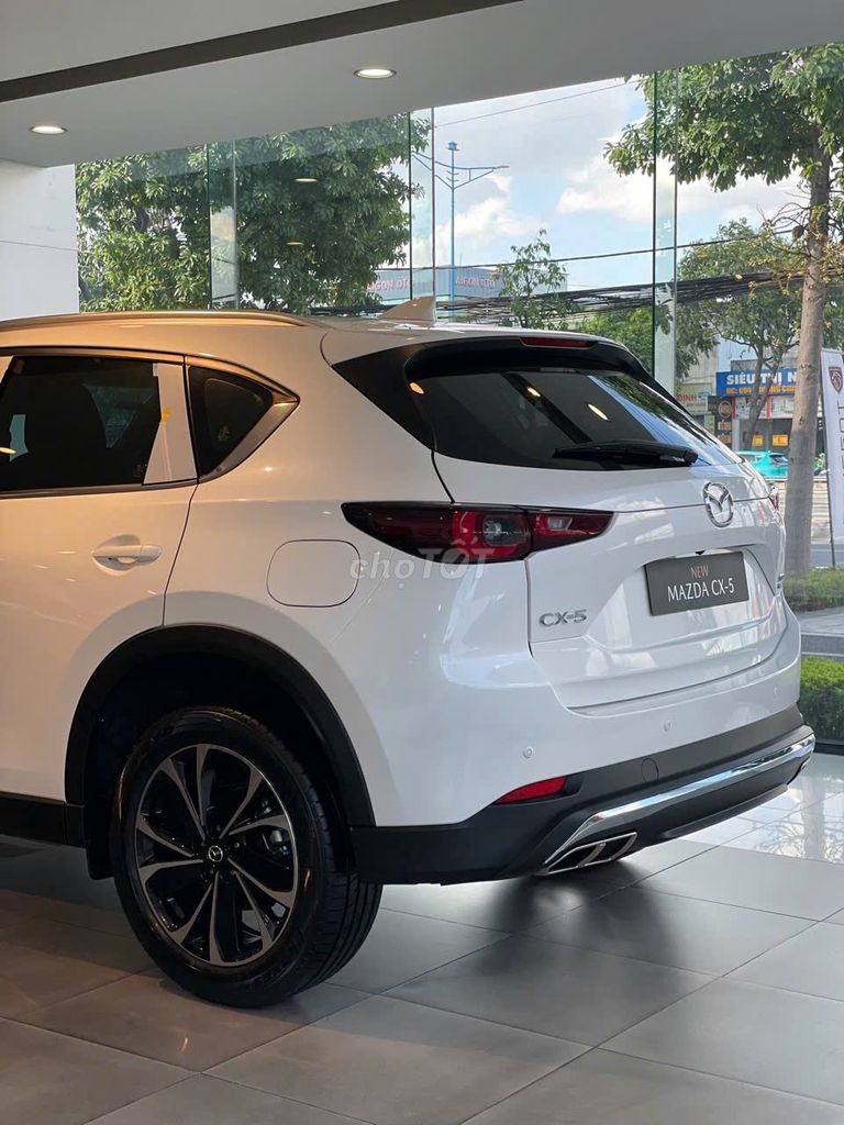 MAZDA CX5 ƯU ĐÃI TỚI 40TR++ ,TẶNG BẢO HIỂM THÂN VỎ. Mua bán Ô tô tại Quận 1 Tp Hồ Chí Minh được đăng bởi Thảo Kia Mazda Trường Chinh hình 9