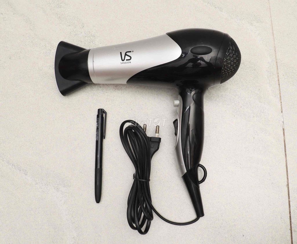 Máy sấy tóc Vidal Sassoon. Mua bán Phụ kiện thời trang khác tại Quận 6 Tp Hồ Chí Minh được đăng bởi Anh 8399 hình 1
