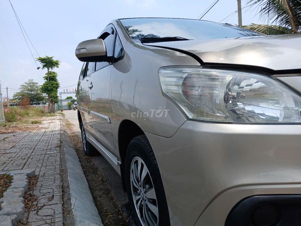 Toyota Innova 2015 E Vàng cát. Mua bán Ô tô tại Quận 12 Tp Hồ Chí Minh được đăng bởi A.Sang hình 13