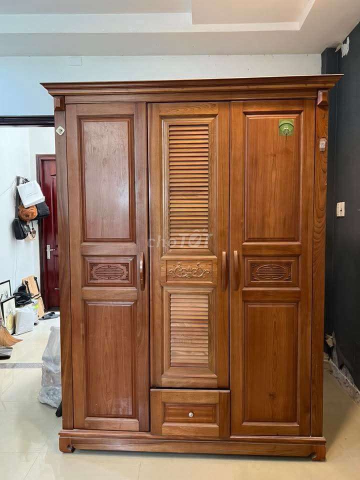 Tủ quần áo Gỗ Xoan Đào 3 cánh Nâu. Mua bán Tủ, kệ gia đình tại Quận Cẩm Lệ Đà Nẵng được đăng bởi Ngọc Hân hình 1