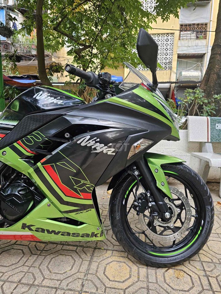Kawasaki NINJA 300 abs 2018  xe đẹp keng date chot. Mua bán Xe máy tại Quận Cầu Giấy Hà Nội được đăng bởi Tong motor xe may hình 8