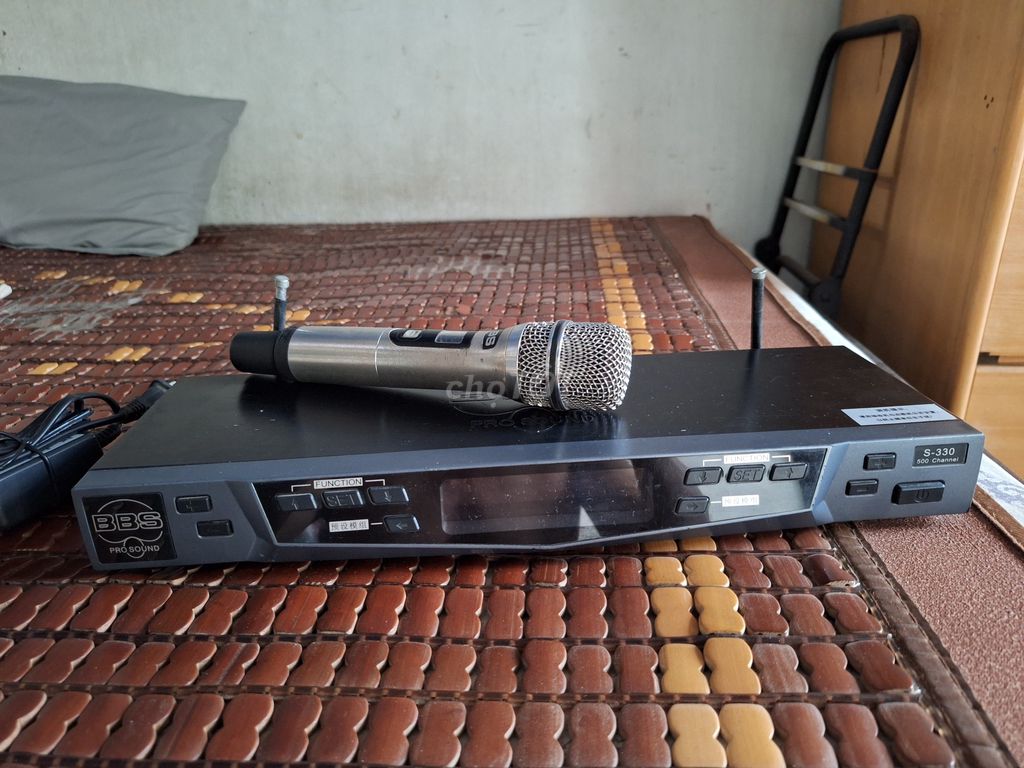 Micro không dây BBS S-330 Đen. Mua bán Tivi, Âm thanh tại Quận Bình Thạnh Tp Hồ Chí Minh được đăng bởi Hoang Ha Son hình 1