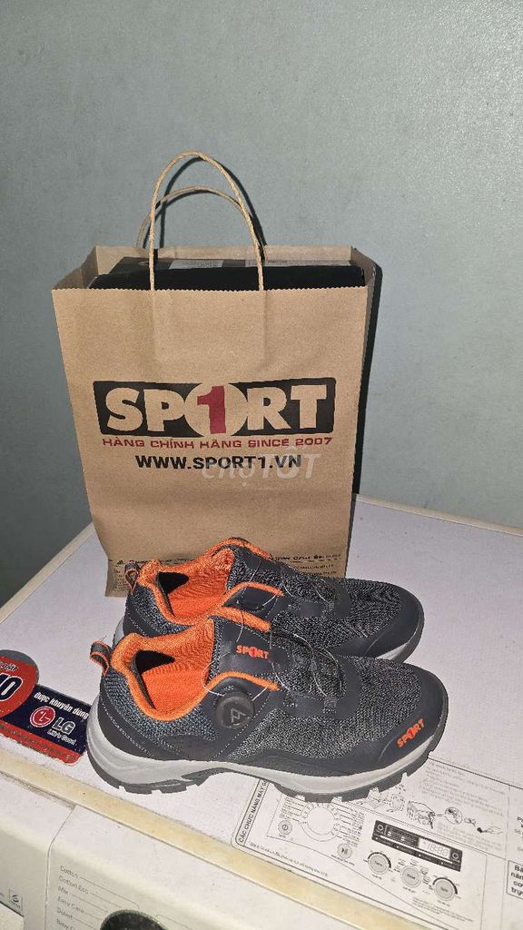 Giày thể thao Sport chính hãng size 43. Mua bán Giày dép tại Quận Long Biên Hà Nội được đăng bởi Đức Việt hình 1
