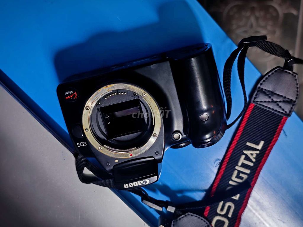 Máy ảnh Canon 300D Đen . Mua bán Máy ảnh, Máy quay tại Huyện Long Thành Đồng Nai được đăng bởi Nguyễn Nam Phong hình 1
