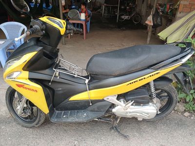 Honda Air Blade Vàng Tiết kiệm xăng