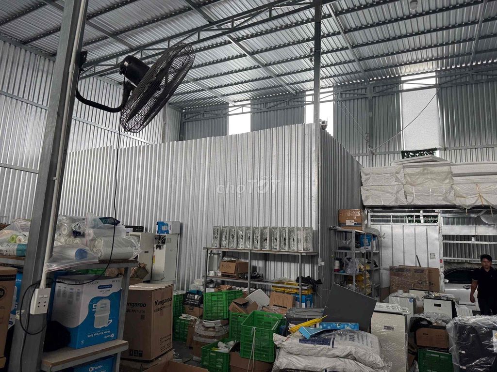 cho thuê kho xưởng 16x40 đường lớn