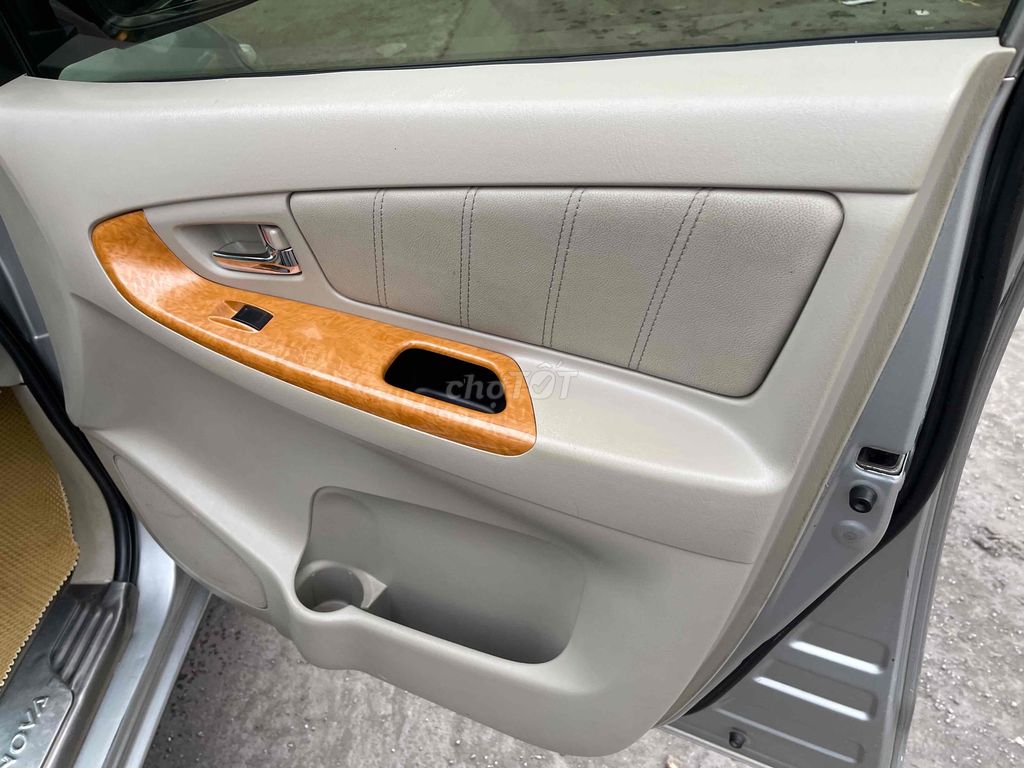 Toyota Innova 2008 bản v số at xe đẹp chất zin. Mua bán Ô tô tại Quận Ba Đình Hà Nội được đăng bởi lê phi hình 18