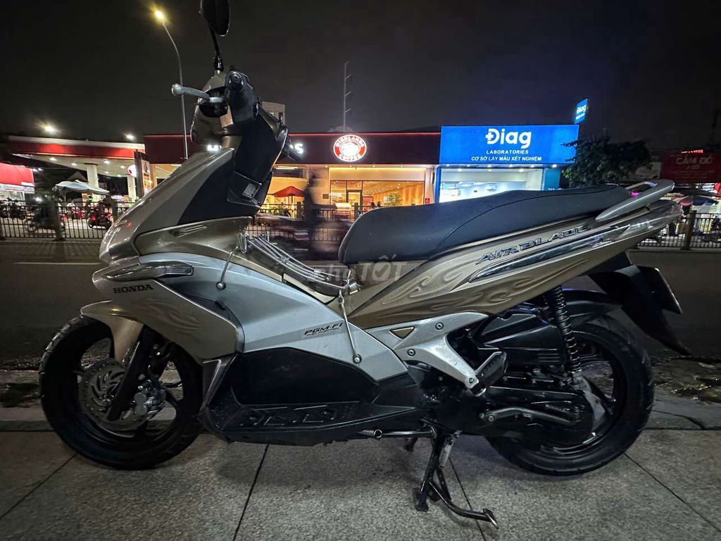 Honda Air Blade 2011 конец года, оригинал, документы