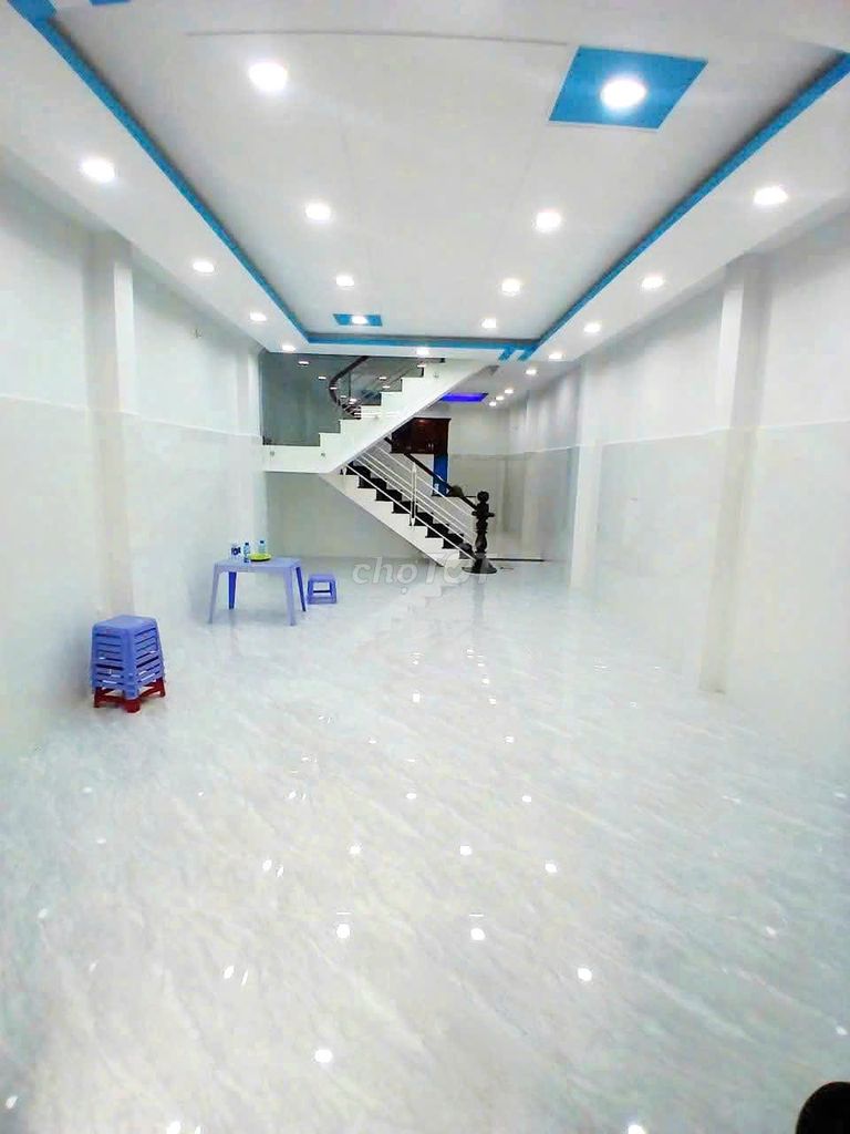 Nhà thuê Gò Vấp 3PN 4WC⏩️Sân thượng Hẻm xe hơi ⏩️Nguyễn Văn Khối P9
