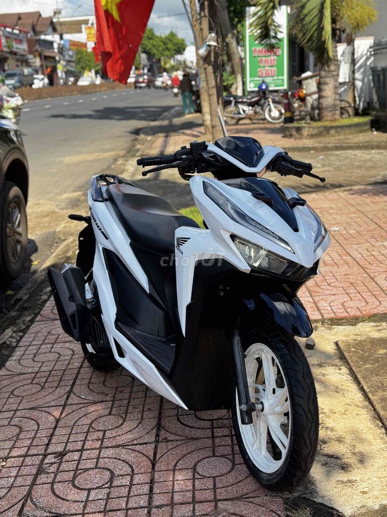 Thamh Lý Vario 150. Mua bán Xe máy tại Thành phố Buôn Ma Thuột Đắk Lắk được đăng bởi Cửa Hàng Xe Máy 297 Nguyễn văn cừ hình 3