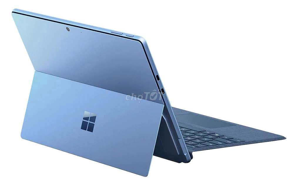 Microsoft Surface Pro 9 Như mới. Mua bán Máy tính bảng tại Quận Gò Vấp Tp Hồ Chí Minh được đăng bởi Dat Bui hình 1