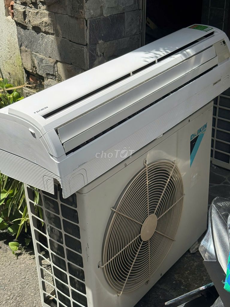 Máy lạnh Daikin AQ976 2.5HP Đã sử dụng. Mua bán Máy lạnh, điều hoà tại Quận Gò Vấp Tp Hồ Chí Minh được đăng bởi Việt Long hình 1