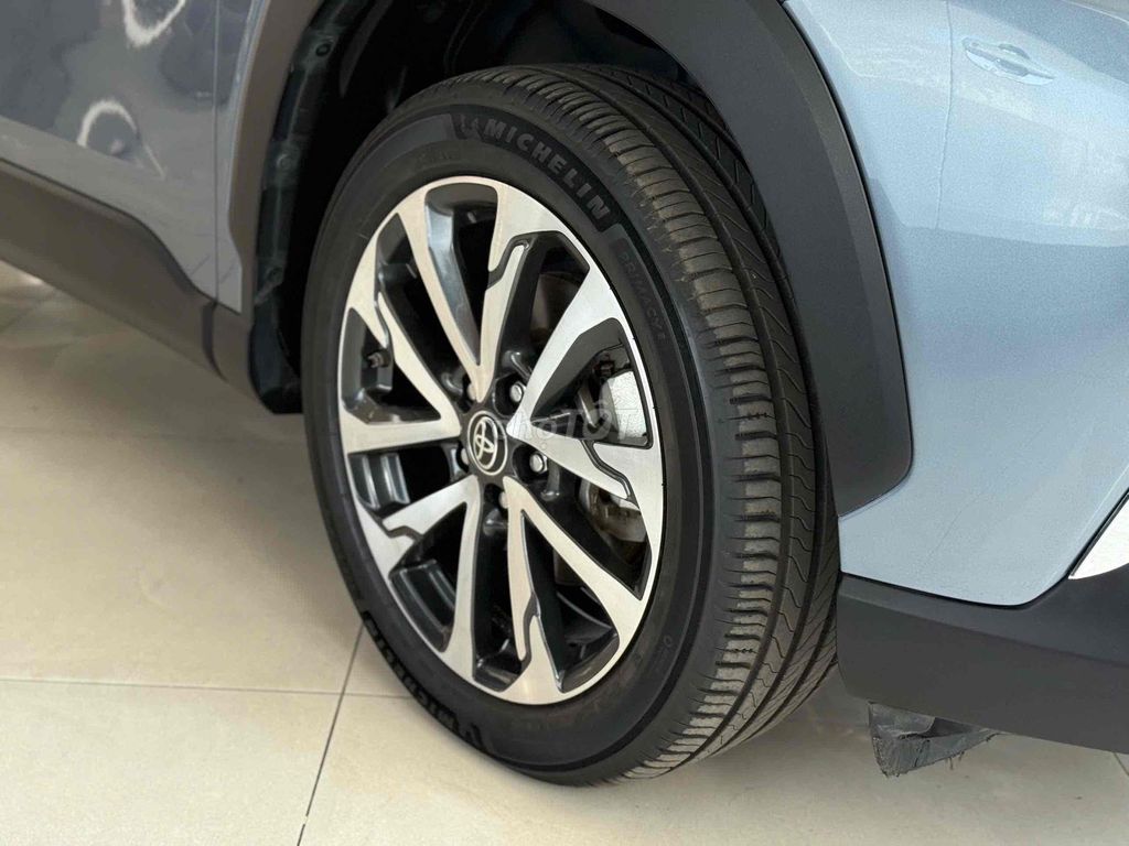 Corolla Cross 1.8V 2021 - Xe 1 Chủ - Giá TL. Mua bán Ô tô tại Quận Gò Vấp Tp Hồ Chí Minh được đăng bởi Thanh Trang Toyota Sure hình 7
