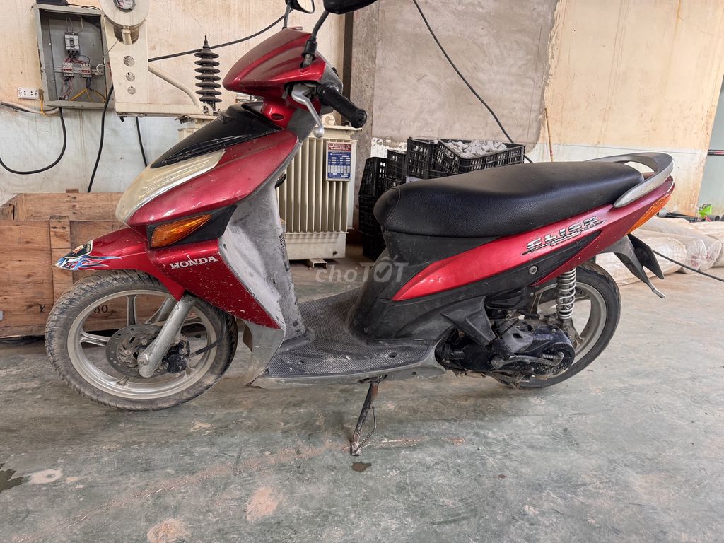 Honda Click 2009 màu Đỏ. Mua bán Xe máy tại Huyện Tiền Hải Thái Bình được đăng bởi Trung Nguyễn Thanh hình 2