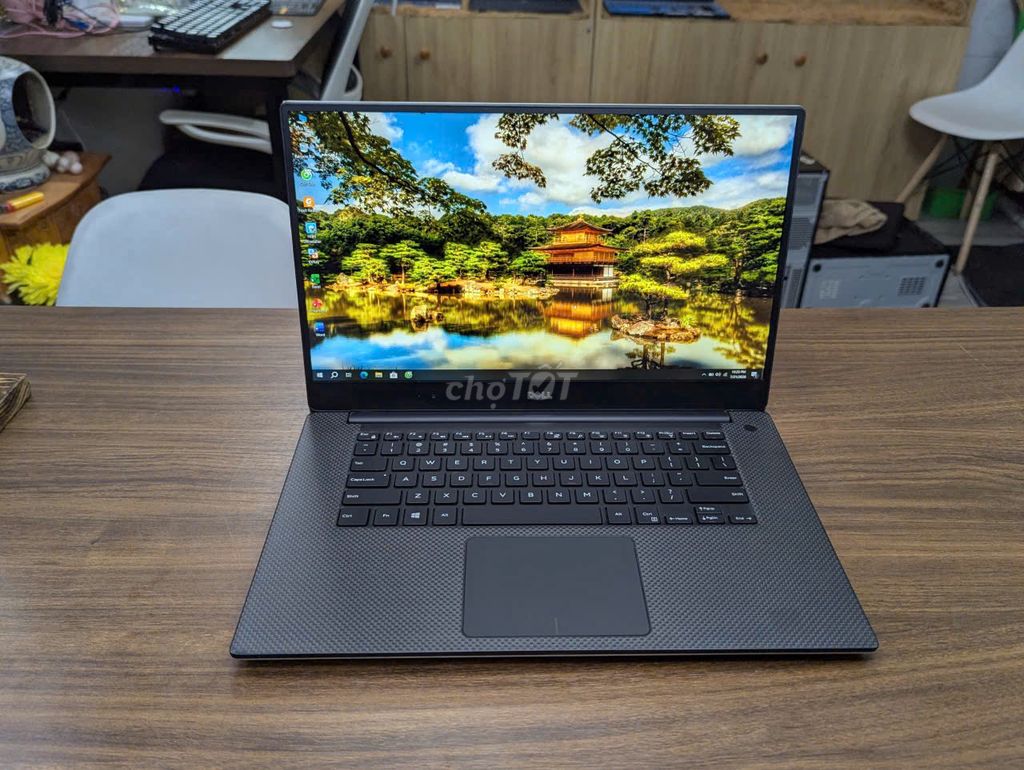 Dell XPS 15 9550 i7-6700HQ/16GB/256GB. Mua bán Laptop tại Thành phố Thuận An Bình Dương được đăng bởi LAPTOP VŨ PMV  hình 1