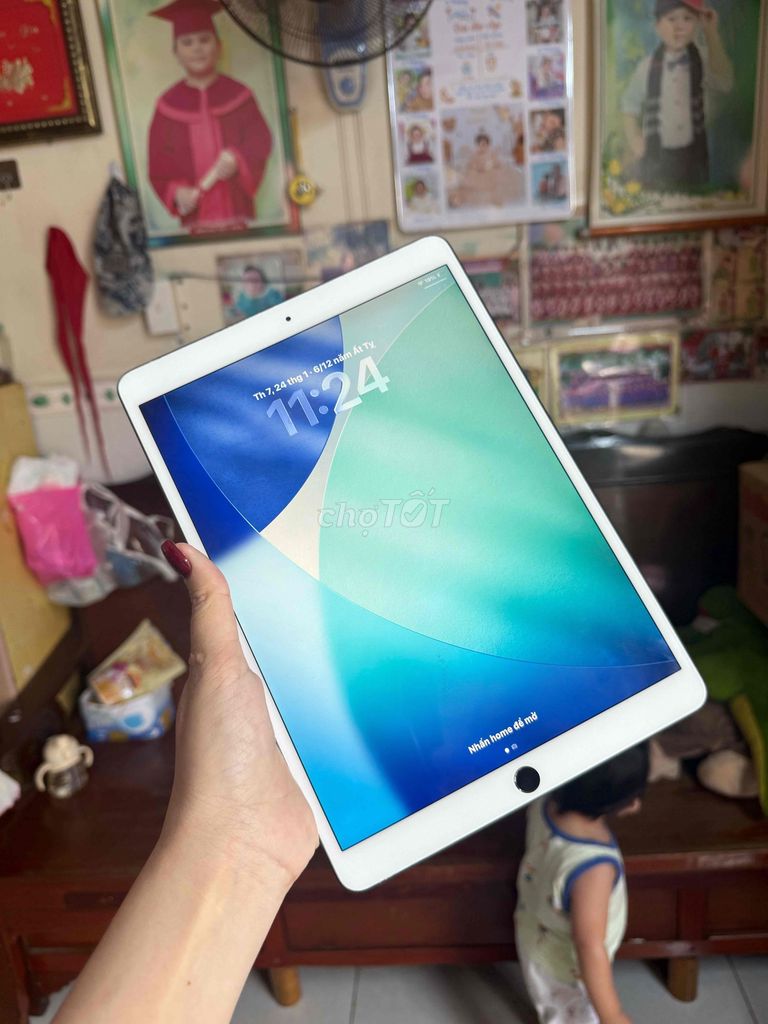 Apple iPad Air 3 64GB Xám. Mua bán Máy tính bảng tại Quận 6 Tp Hồ Chí Minh được đăng bởi Cẩm Tiên hình 1
