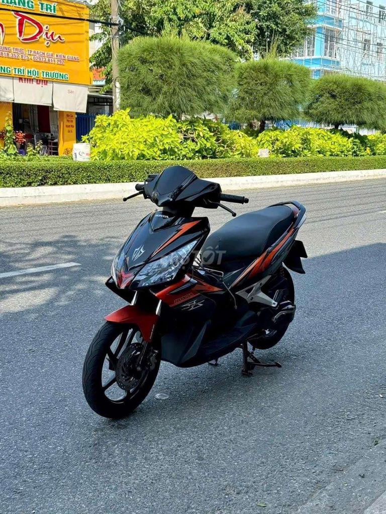 Cần ra đi e nó xe máy bao rin ngoài hình ok. Mua bán Xe máy tại Huyện Vĩnh Thuận Kiên Giang được đăng bởi Quay Ngo hình 3