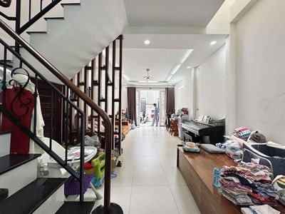 CHỦ NGỘP HẠ NHIỆT 800 TRIỆU 3PN-76M2, NGANG LÝ TƯỞNG-XEM ƯNG NGAY. Mua bán nhà ở tại Quận Bình Thạnh Tp Hồ Chí Minh được đăng bởi Ngân Ngan 