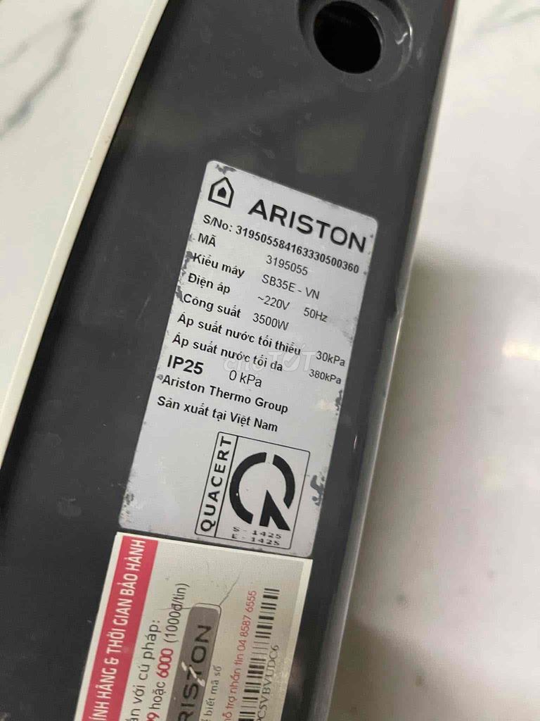 Máy nước nóng Ariston