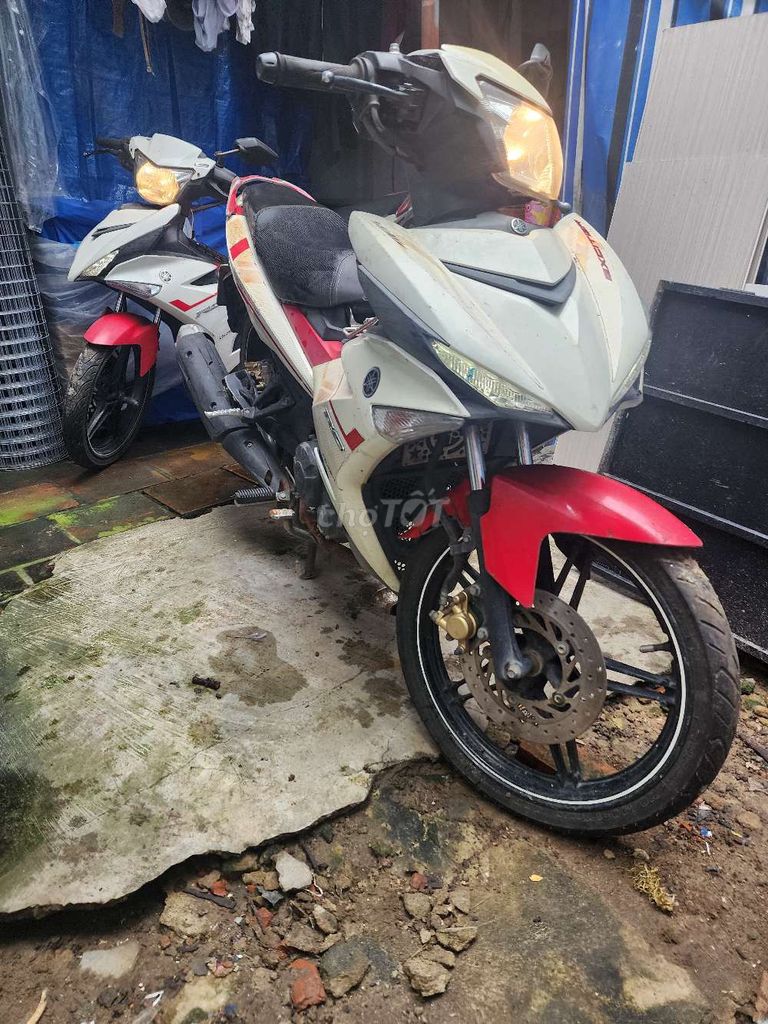 Yamaha Exciter 150 Trắng đỏ. Mua bán Xe máy tại Quận Hải Châu Đà Nẵng được đăng bởi Duy Đoàn hình 2