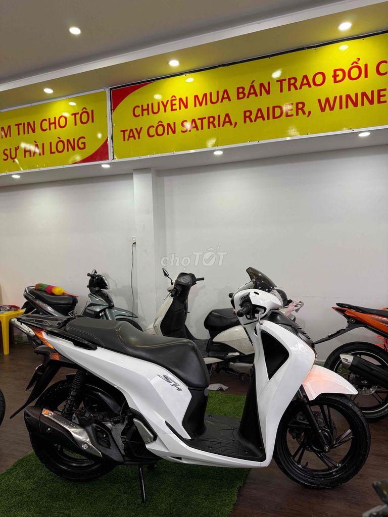 Bán SH 125i dk 2018 biển số 43C1-695.26. Mua bán Xe máy tại Quận Sơn Trà Đà Nẵng được đăng bởi Huan Motor hình 5