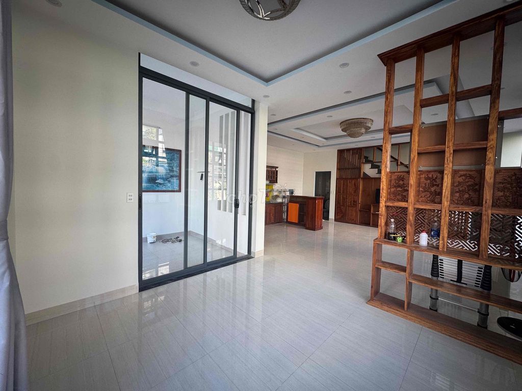 Góc 2 Mặt Tiền Thanh Khê 150m2. Tiện ích đi bộ sát Trường Học , Chợ.