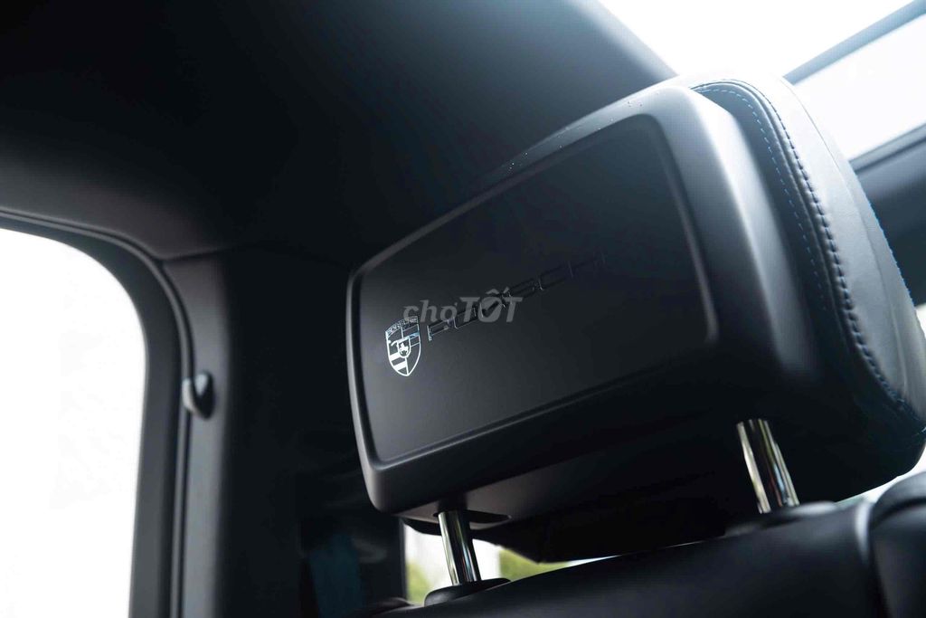 Porsche Macan 2021 - 57000 km. Mua bán Ô tô tại Quận 7 Tp Hồ Chí Minh được đăng bởi Nguyễn Lê Trung hình 19