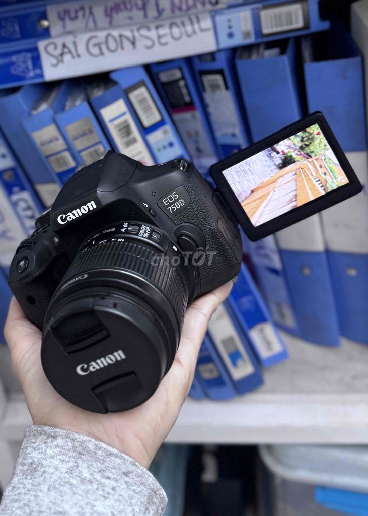 🟢Canon 750D NGUYÊN BỘ đẹp. Mua bán Máy ảnh, Máy quay tại Quận Tân Bình Tp Hồ Chí Minh được đăng bởi xin GỌI CHO NHANH NHÉ hình 1