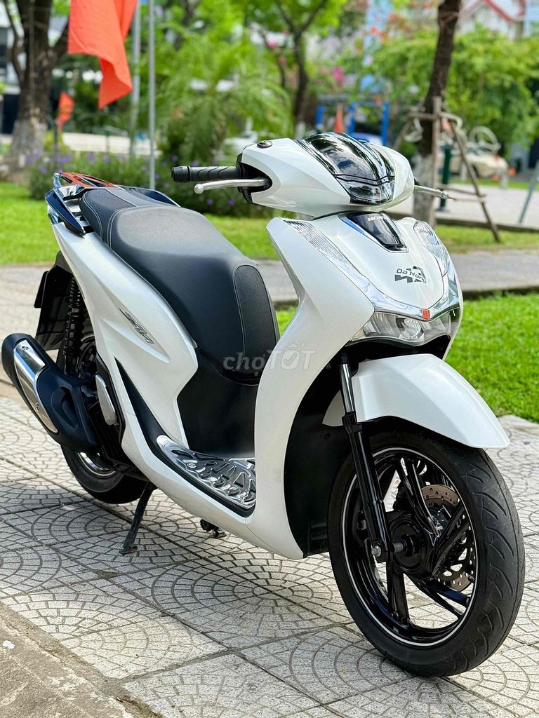 Хонда SH 125 2021 Белая