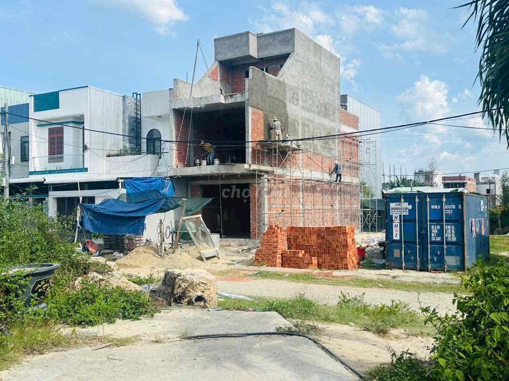 Đất Sát TDC Khái Tây 1 - Đường 4 m Thông. Mua bán đất tại Quận Ngũ Hành Sơn Đà Nẵng được đăng bởi Phương hình 3