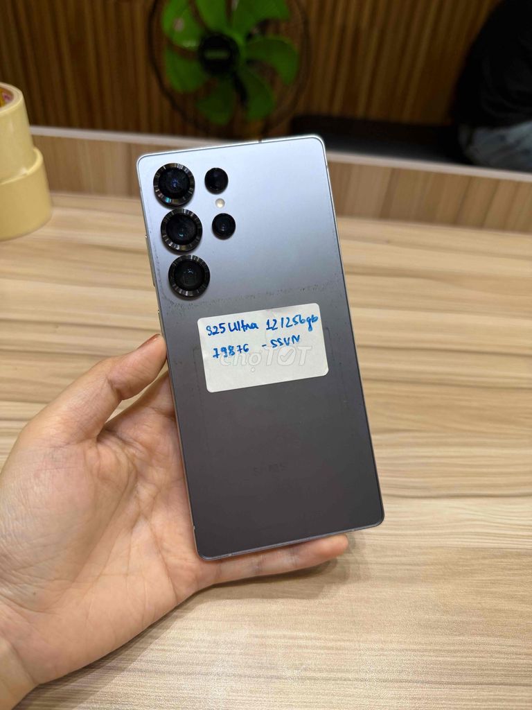 Samsung S25 Ultra 12GB 256GB Xám. Mua bán Điện thoại tại Quận 10 Tp Hồ Chí Minh được đăng bởi Đăng Sơn Store hình 1