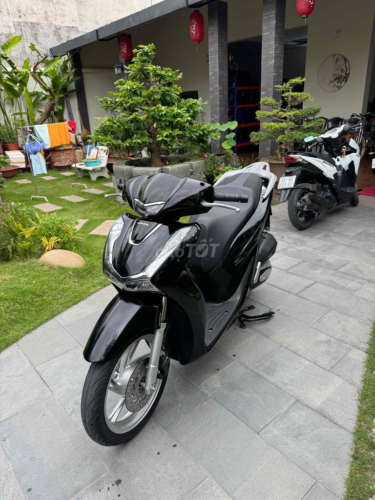 SH150 ABS 2021 Đen bóng full keo 1 chủ Hỗ trợ góp