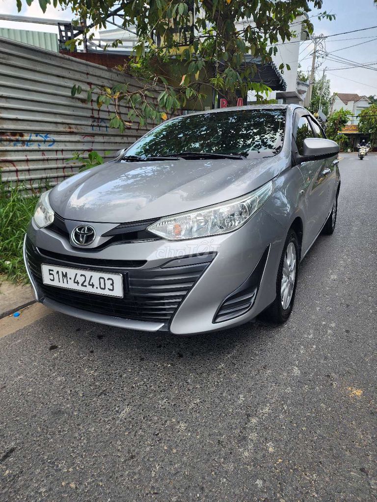 Toyota Vios 2019 механическая серебристый