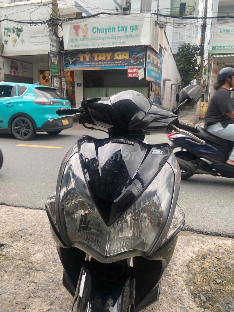 Honda Air Blade 2012 с документами, свой хозяин