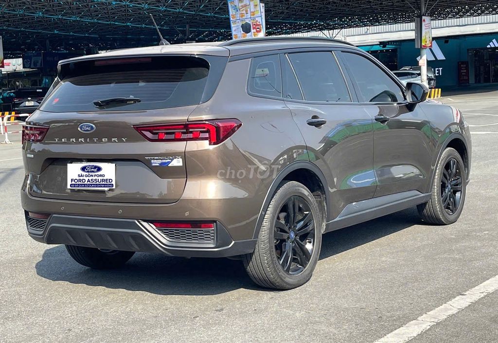 Ford Territory 2023 Titanium X 1.5 AT - 14200 km. Mua bán Ô tô tại Quận Tân Bình Tp Hồ Chí Minh được đăng bởi Thế Quang Sài Gòn Ford hình 5