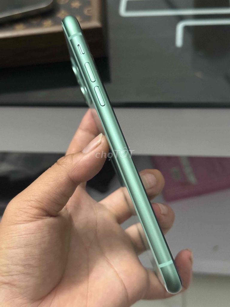 Apple iPhone 11 64GB Xanh lá. Mua bán Điện thoại tại Quận Cái Răng Cần Thơ được đăng bởi Bông store hình 1