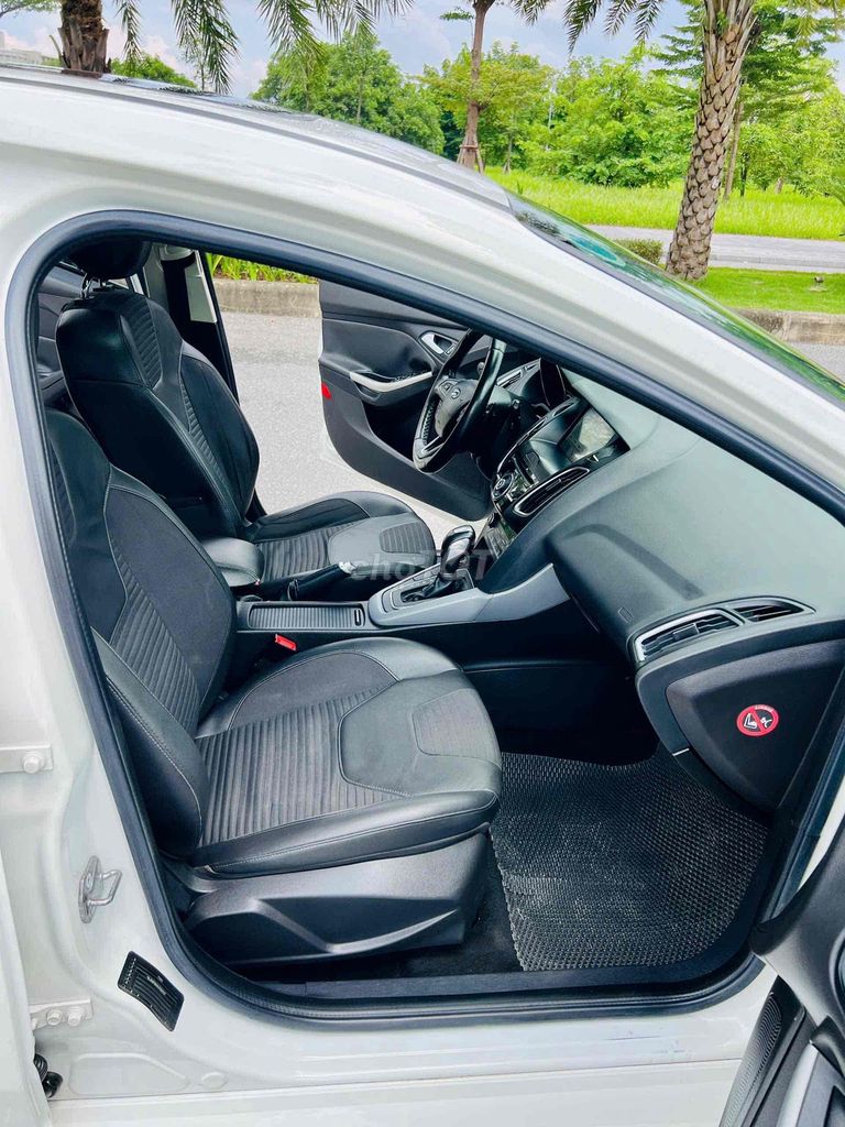 Tôi cần bán chiếc xe Ford Focus Sport 2018 1.5AT. Mua bán Ô tô tại Quận Thanh Xuân Hà Nội được đăng bởi Trịnh Quang Hưng hình 14